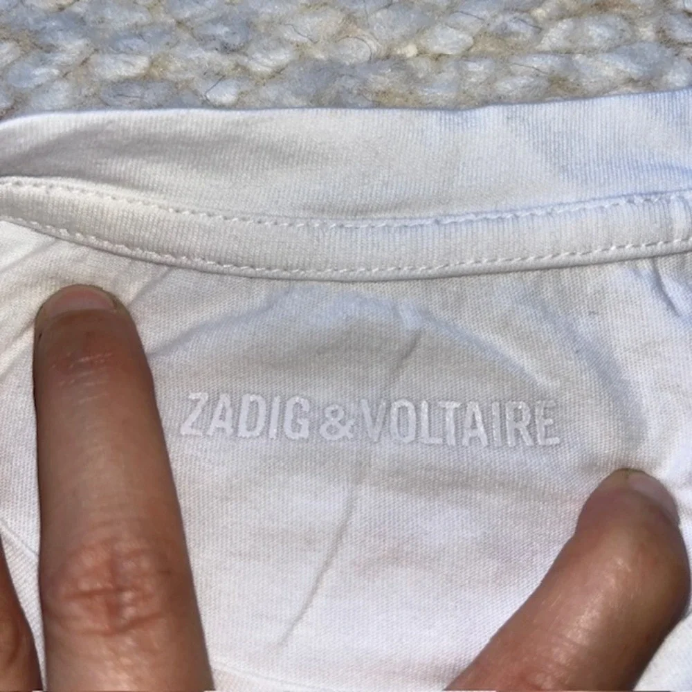 Zadig & Voltaire Bella Committed T-Shirt Graphic Raw Hem White Medium